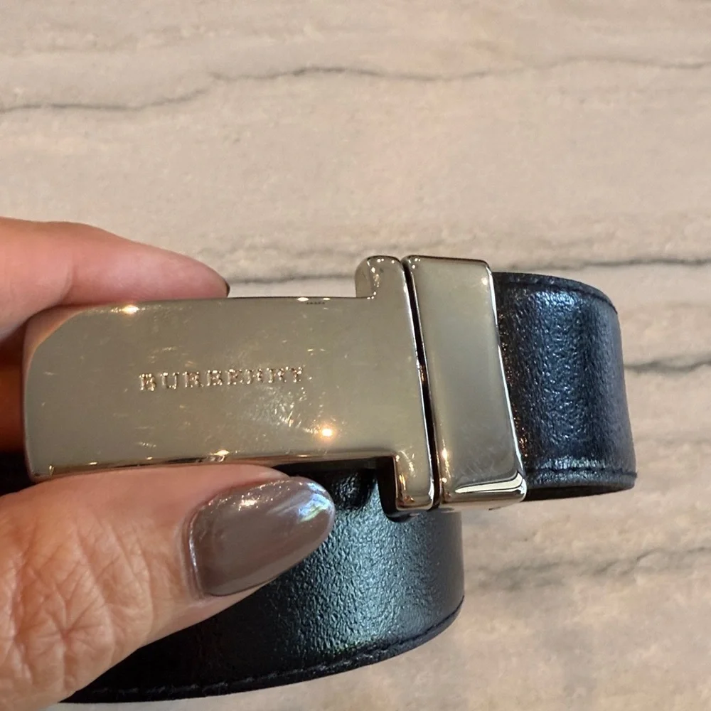 Burberry Black Belt with Silver Clasp Size 42